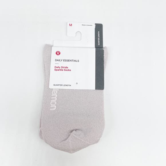 Lululemon Daily Stride Sparkle Quarter Socks Strawberry Milkshake Silver Medium - Picture 2 of 4